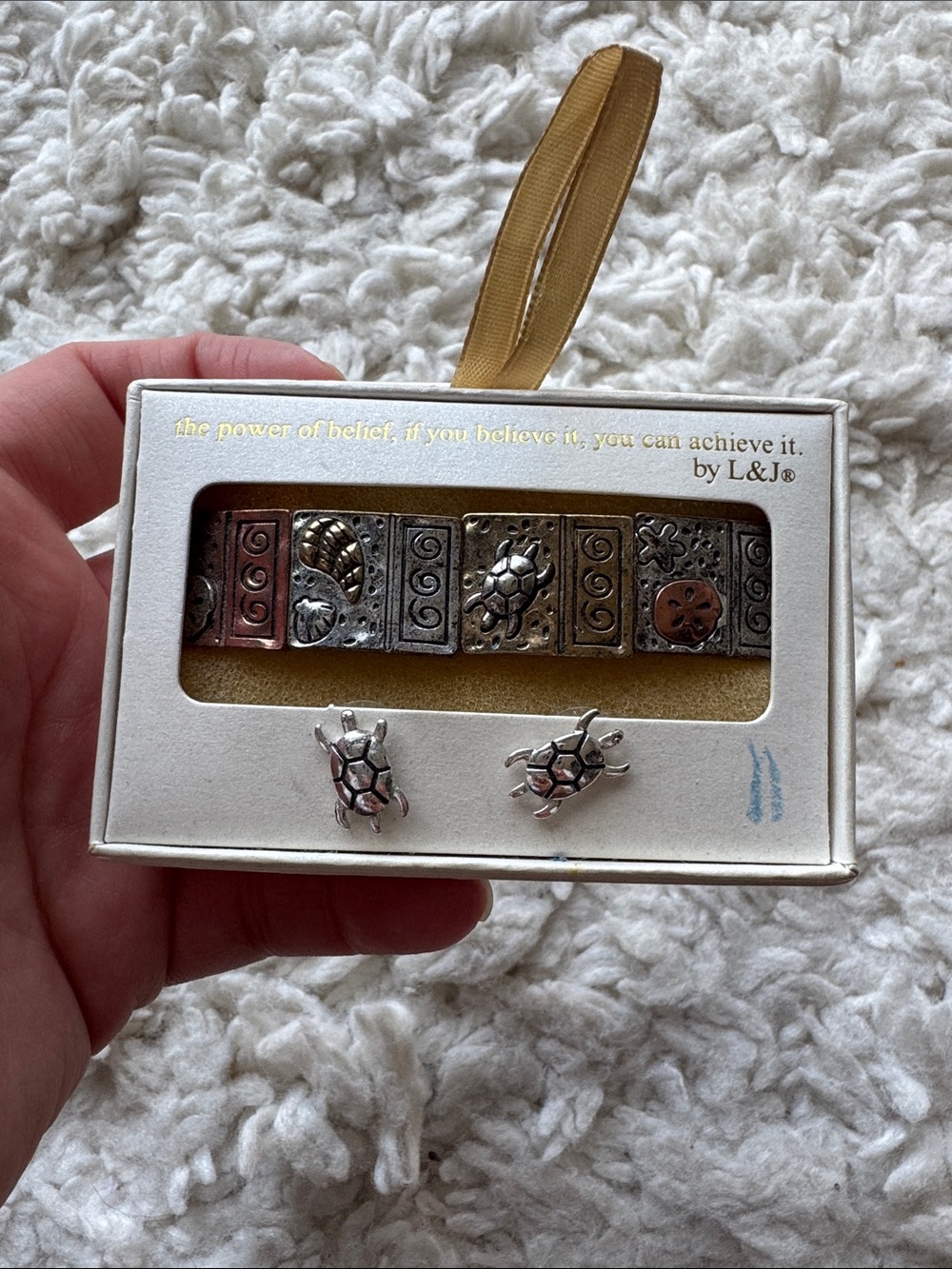 🆕 Turtle Bracelet and Matching Earrings